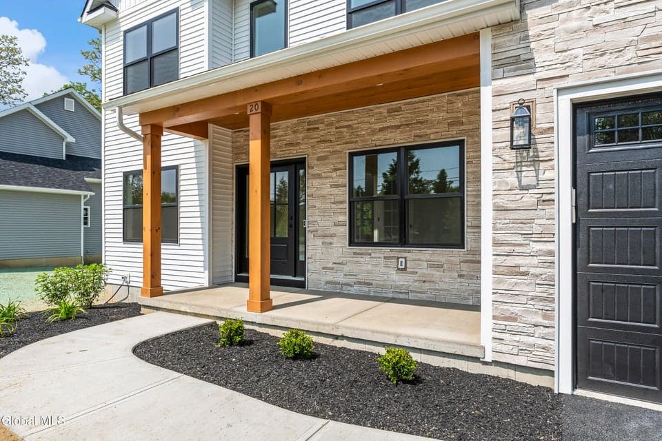 25 Teakwood Drive, photo 4