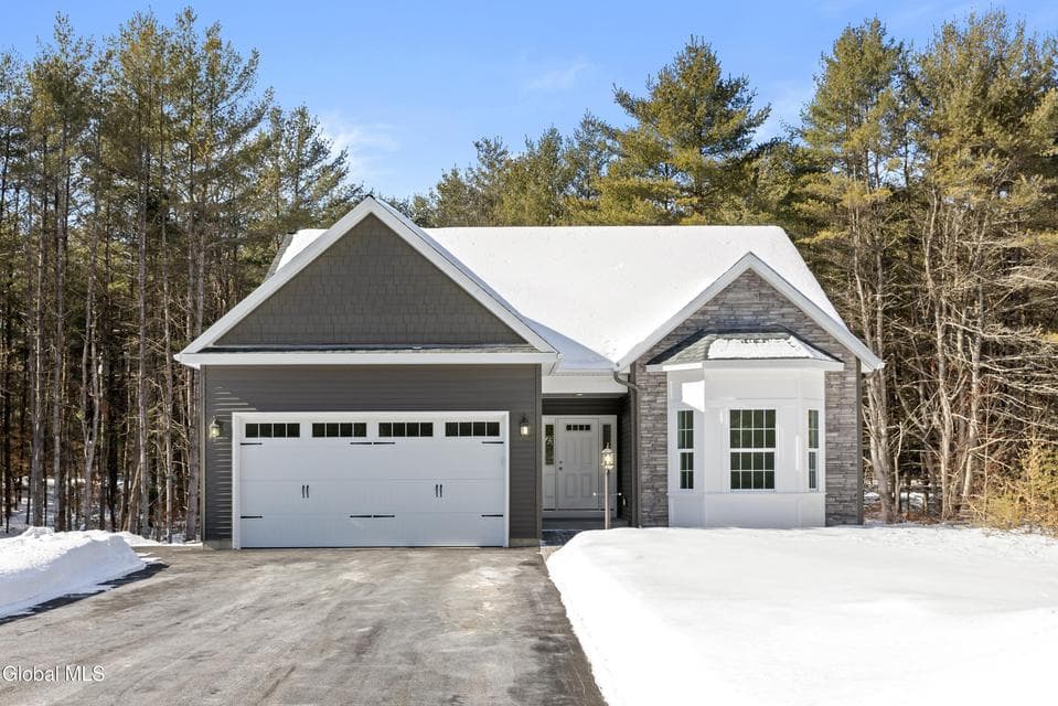14 Hudson Heights Drive, photo 1
