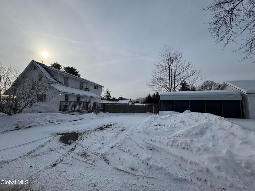 401 Stanford Avenue, photo 4
