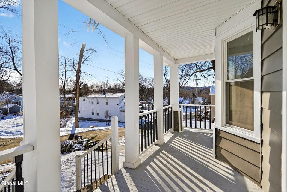 41 Atlantic Avenue, photo 4