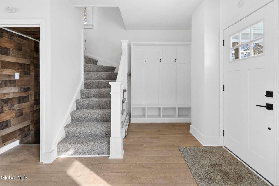 41 Atlantic Avenue, photo 5