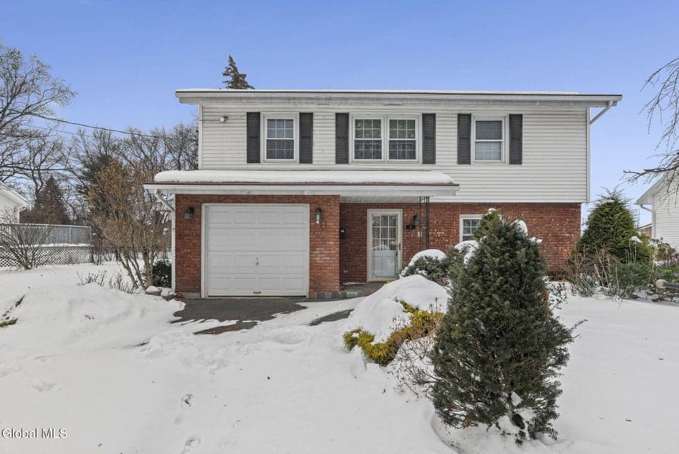 3 Crestwood Drive, photo 1