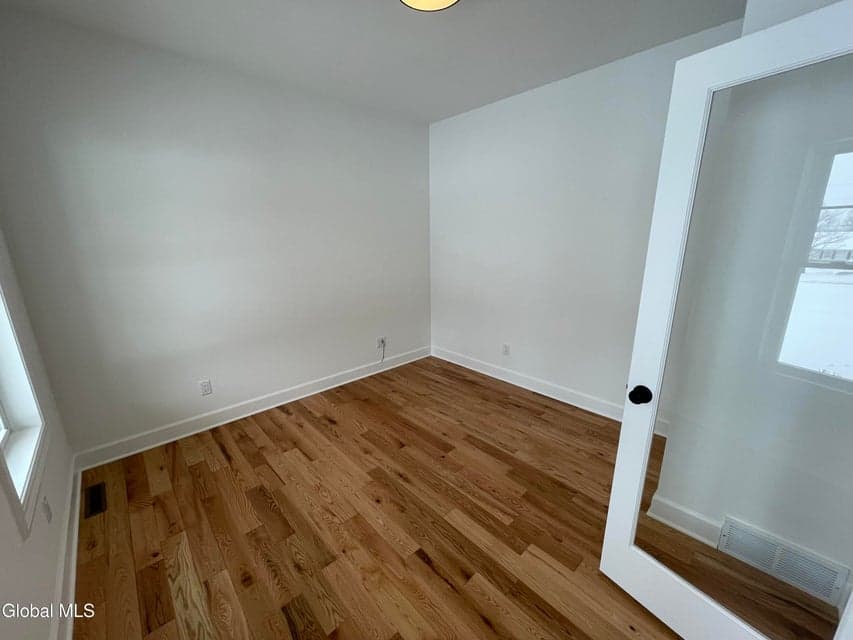 23 Gronczniak Road, photo 5