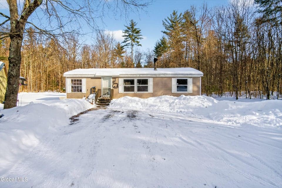 4897 Route 50, Northumberland, NY, photo 1