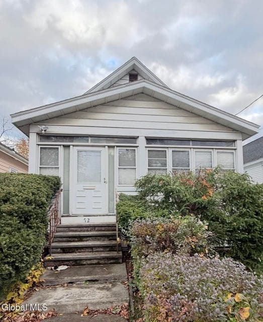 72 Grandview Terrace