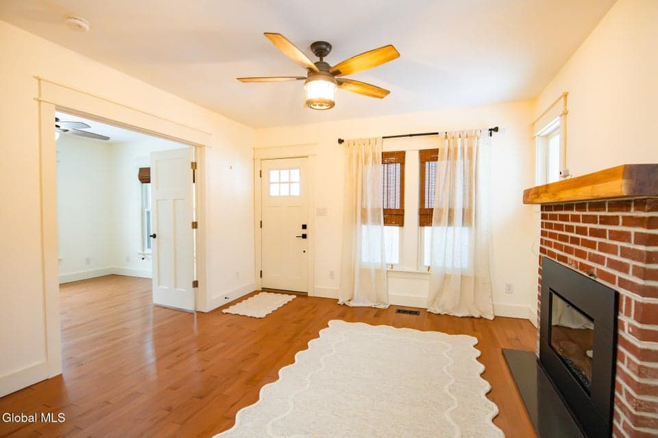 7 Jackson Avenue, photo 5