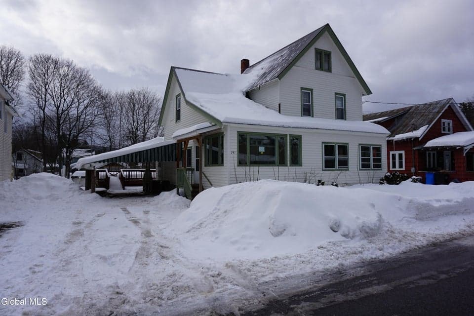 241 N 2nd Street, photo 2