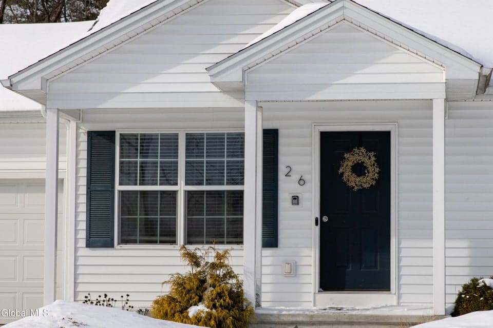 26 Holden Avenue, photo 4