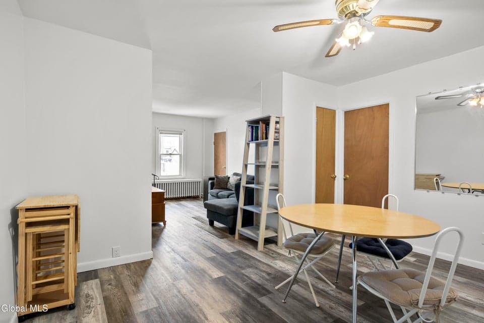 25 Chestnut Street, photo 5