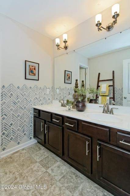 8 Brookhaven Court, photo 5