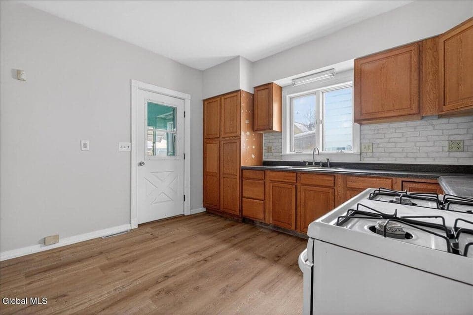 103 Porter Street, photo 5