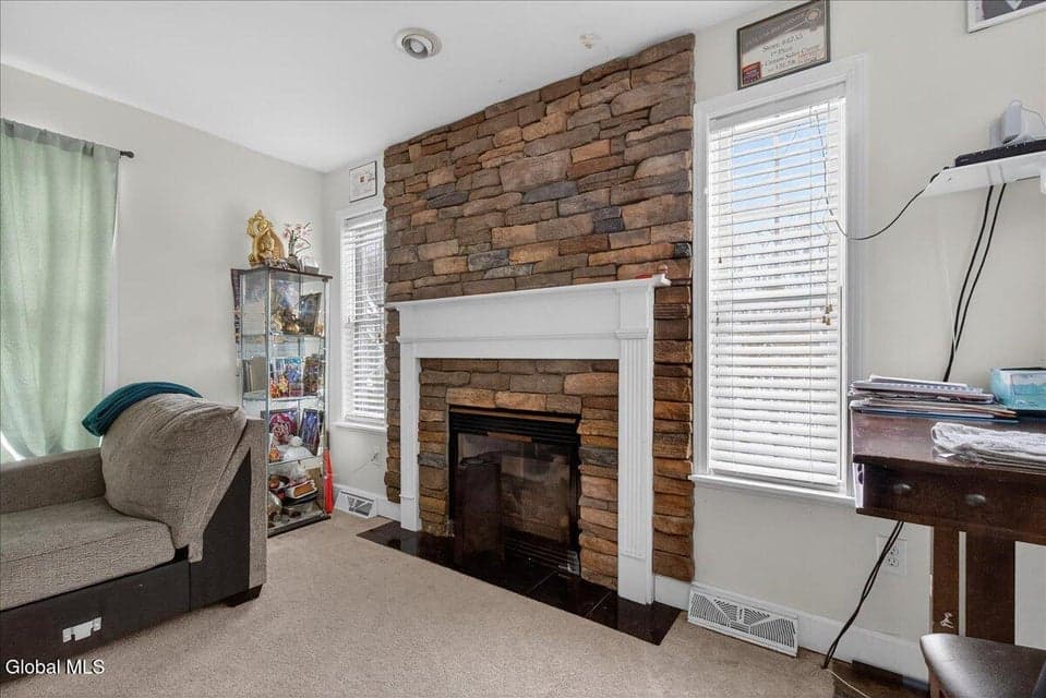 118 Horizon Boulevard, photo 4