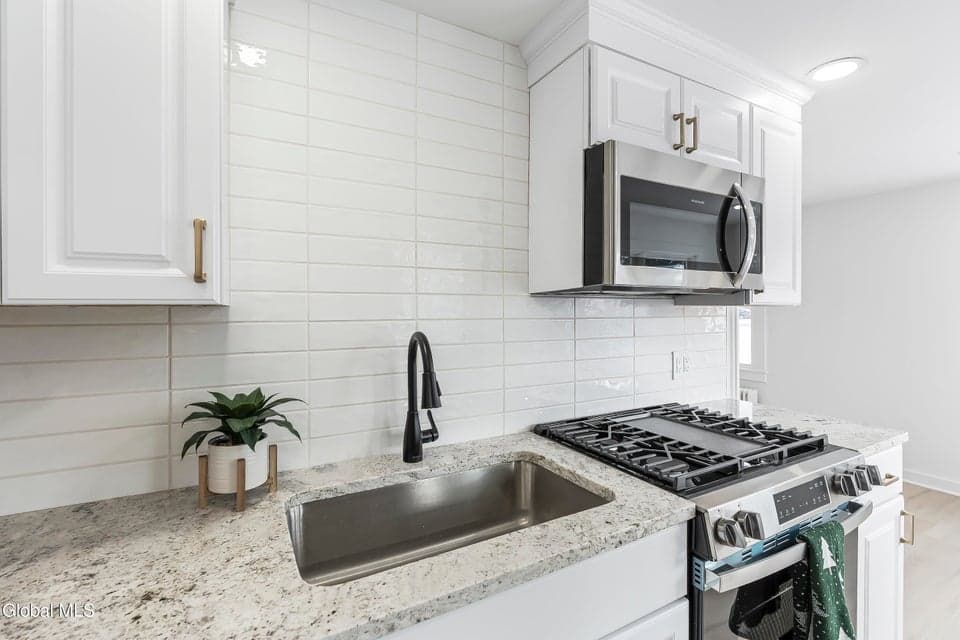 9 Michigan Avenue, photo 3