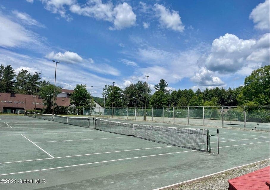 112 Balsam Crest Road, photo 3