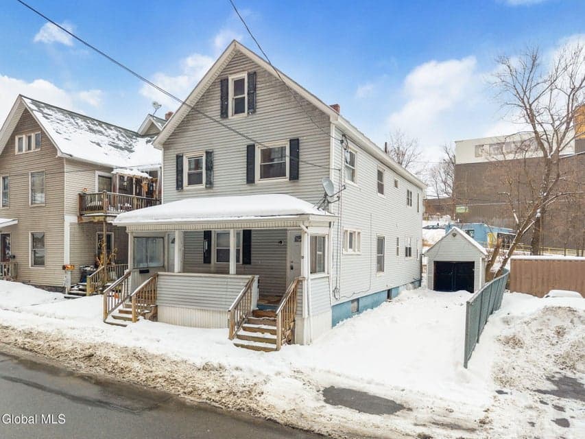 17-19 Brookside Avenue, photo 2