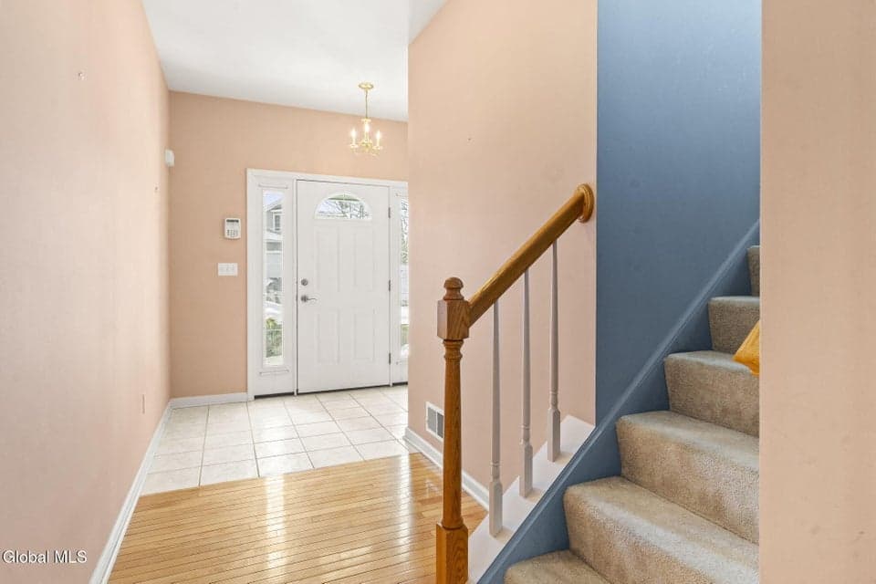 47 Oakmont Street, photo 4