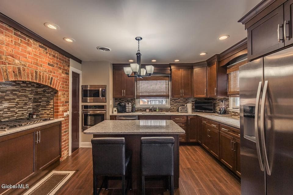 32 Albea Drive, photo 4
