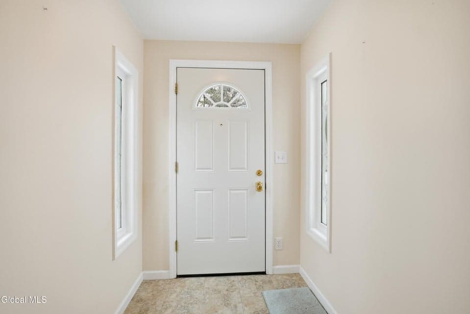 22 Schaffer Drive, photo 5