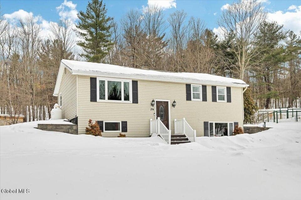 34 Shelterwood Road, photo 2