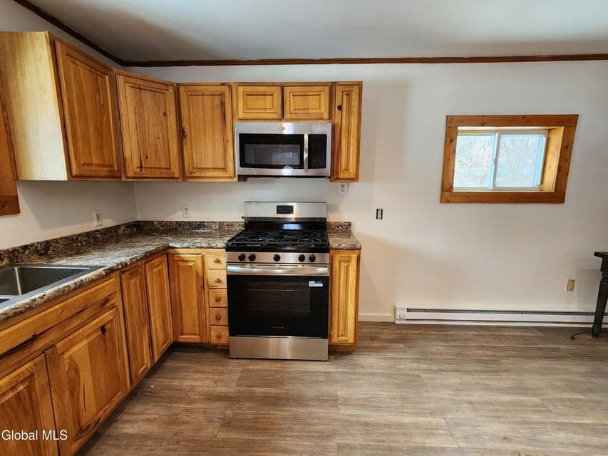 228 New Turnpike Road, Johnstown, NY 12095, photo 5