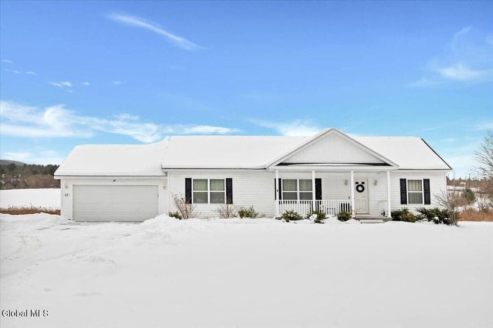 69 Log Woods Road, Pittstown, NY, photo 1
