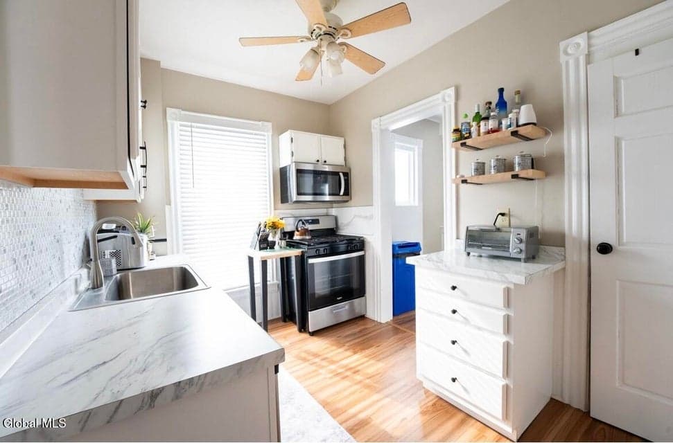 211 N 4th Avenue, photo 4