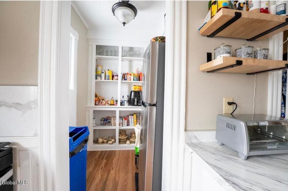 211 N 4th Avenue, photo 5