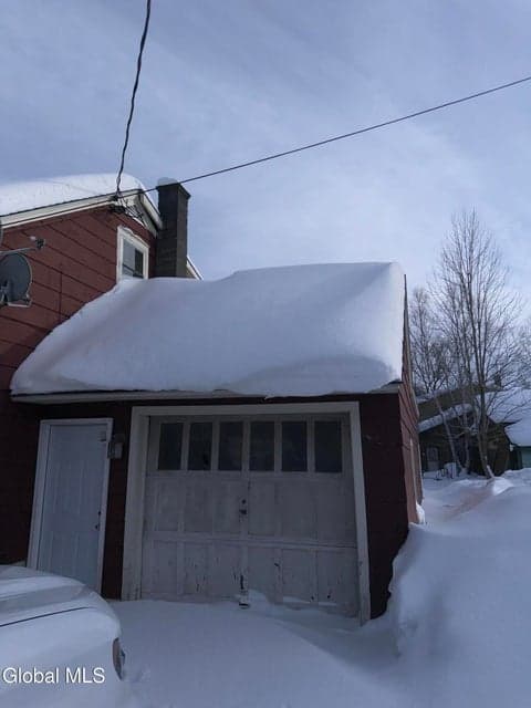 290 Park Street, photo 2