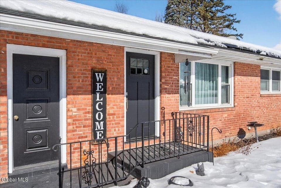 289 3rd Ave Extension, photo 2