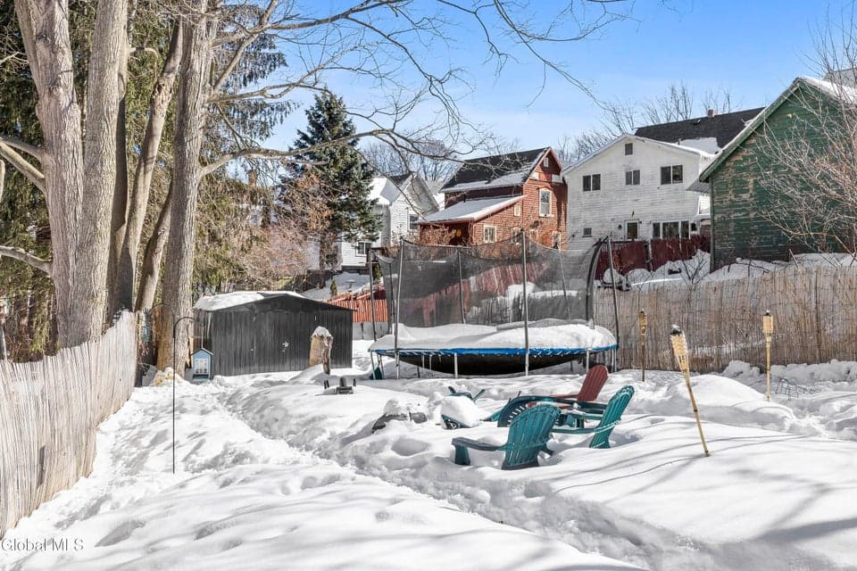 108 Yale Street, photo 5