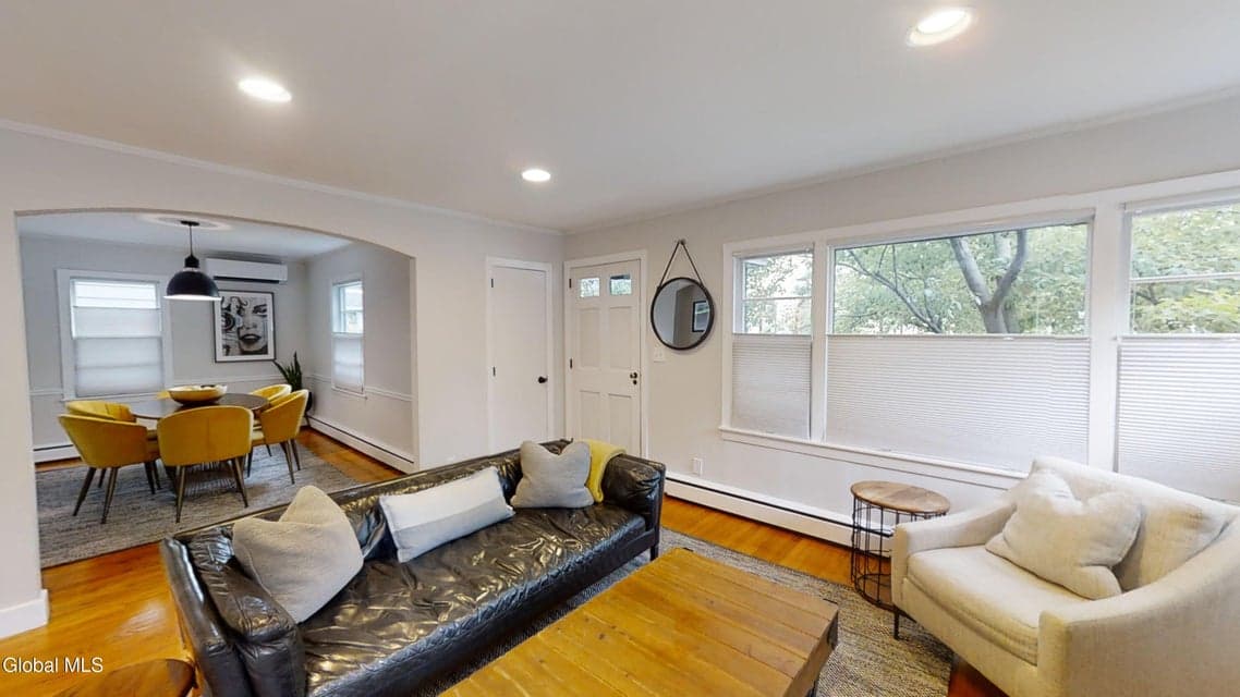 207 Regent Street, photo 5