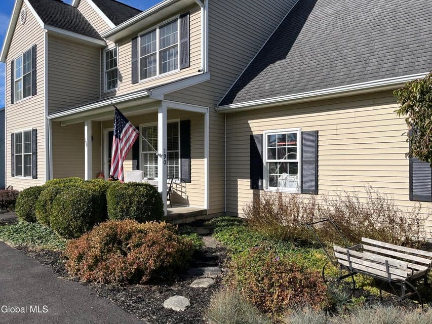 190 Droms Road, Glenville, NY 12302, photo 2
