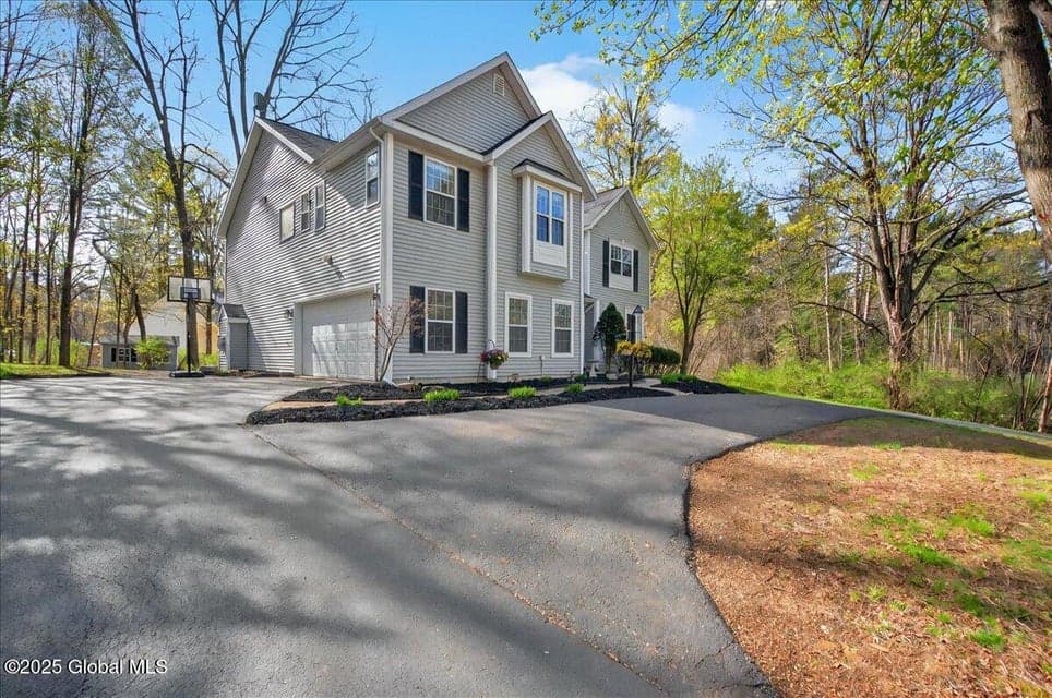 239 Northern Pines Road, photo 3