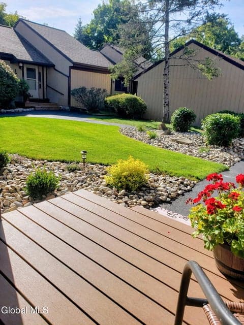 1502 Huntington Court, photo 2