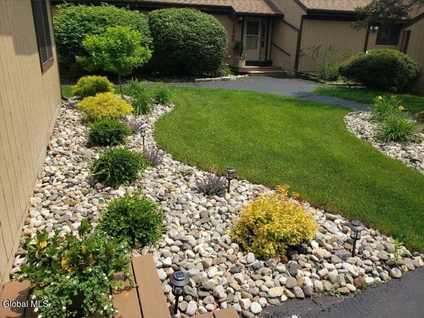 1502 Huntington Court, photo 3