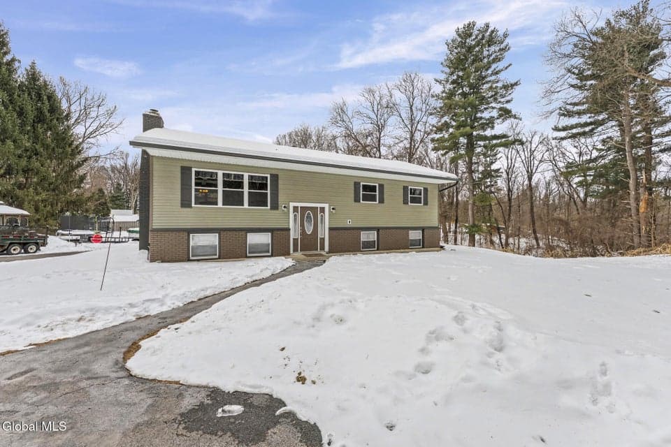 256 Grooms Road, photo 1