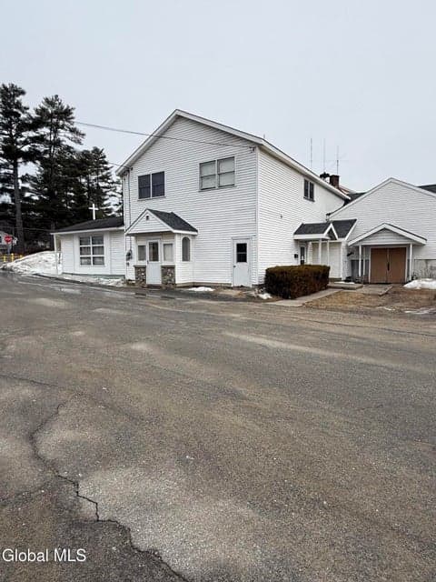 2 - 4 Burhans Avenue, photo 3