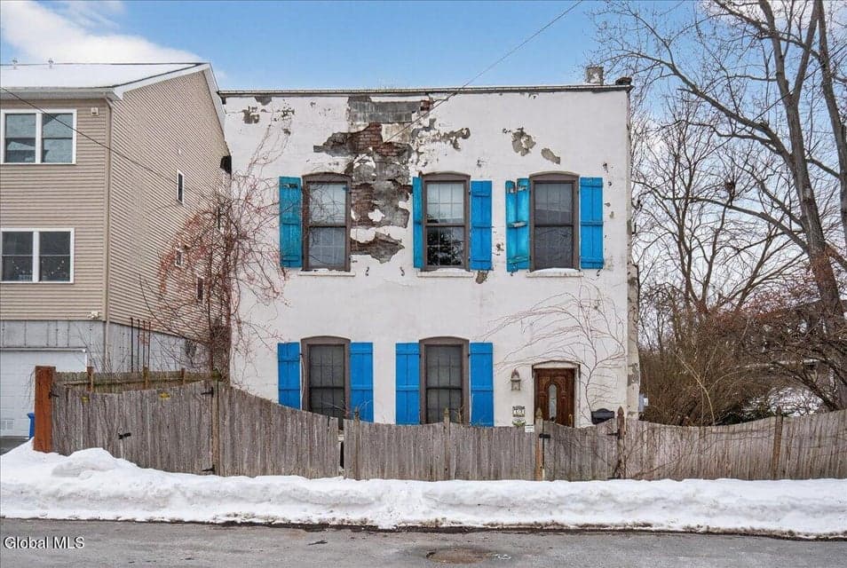 32 Front Street, photo 4