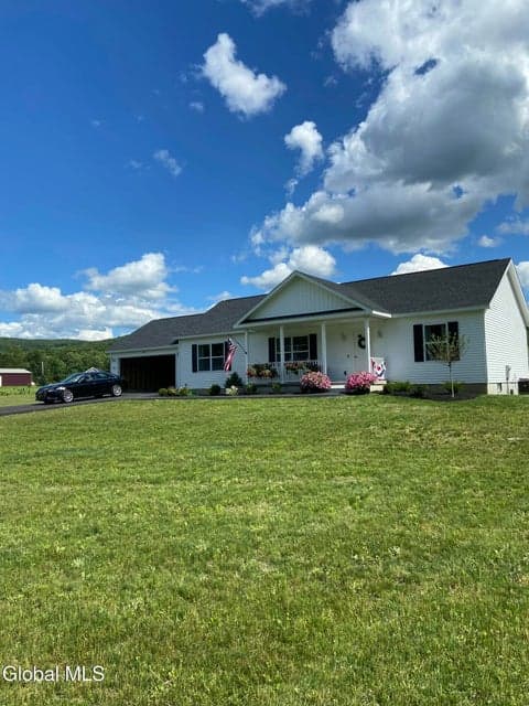 69 Log Woods Road, Pittstown, NY, photo 2