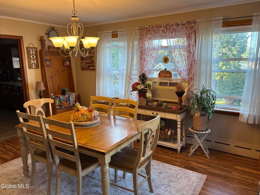 54 Ten Broeck Avenue, photo 4