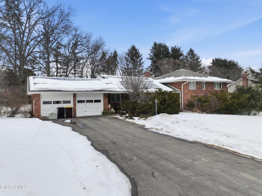 2275 Berkley Avenue, photo 4
