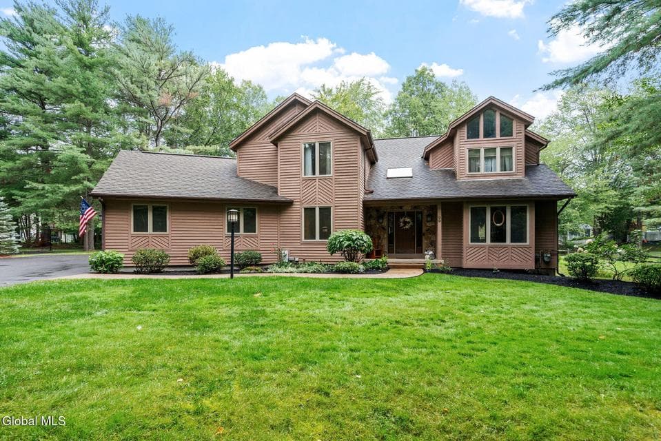 99 Boyack Road, Clifton Park, NY, photo 1