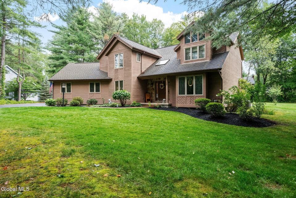 99 Boyack Road, Clifton Park, NY, photo 4