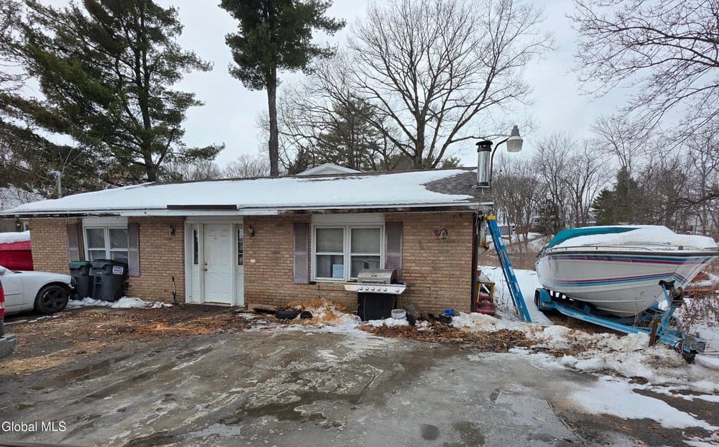 1103 River Road, photo 1