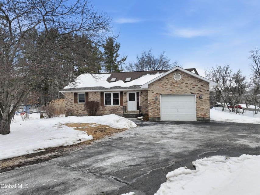 333A Watervliet Shaker Road, Colonie, NY, photo 1