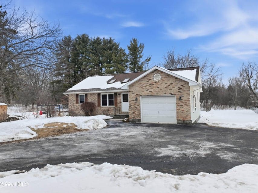 333A Watervliet Shaker Road, Colonie, NY, photo 2