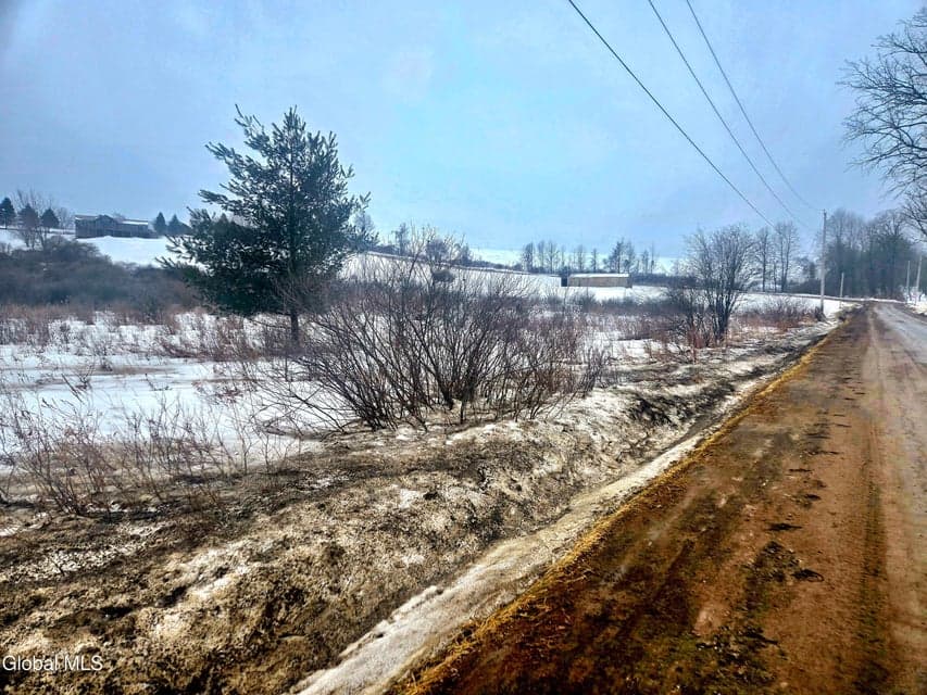 L12 &1 Rouse Road, photo 3