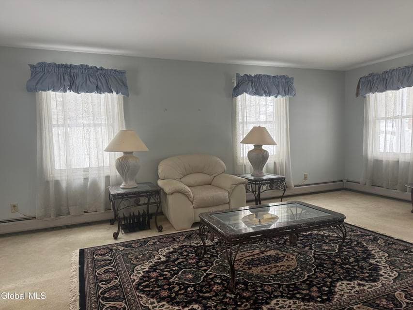 11 Huntington Parkway, photo 3