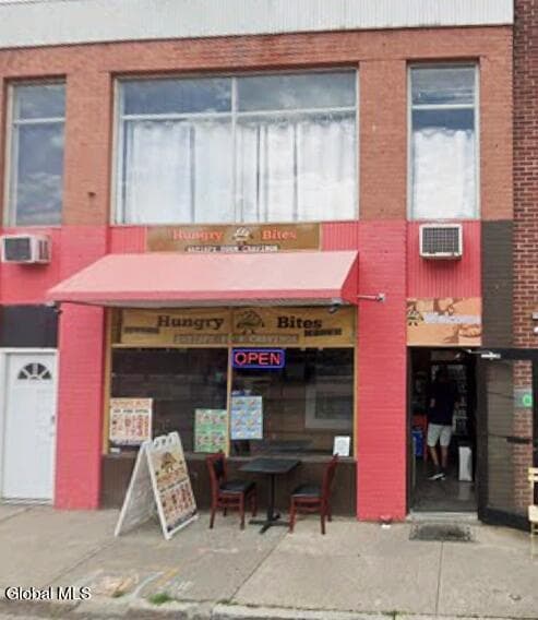 54 James Street, Albany, NY 12207