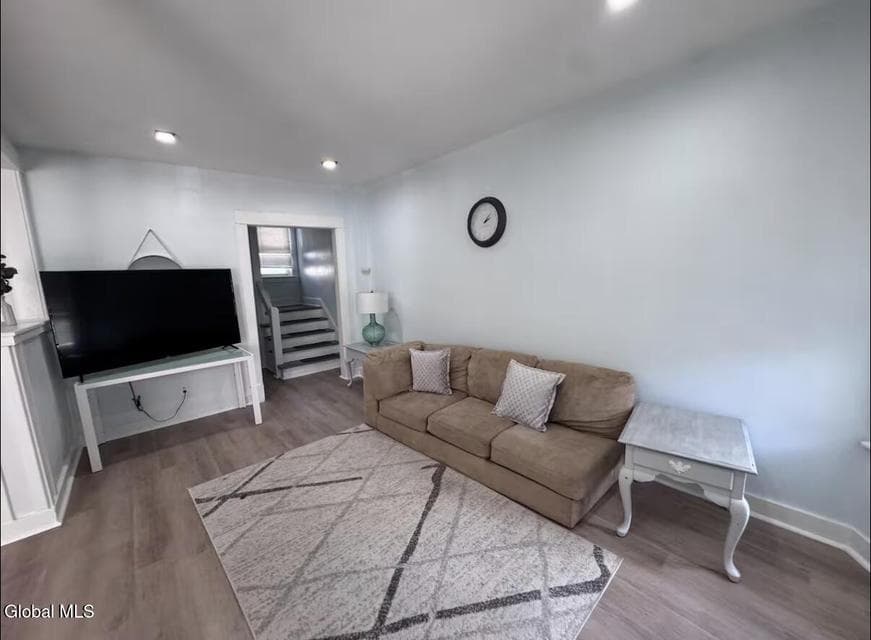 333 Myrtle Avenue, photo 3